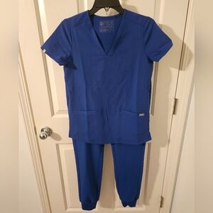 Figs Women's Zamora Jogger Scrub Set Top Size XXS Bottoms Size Small Tall